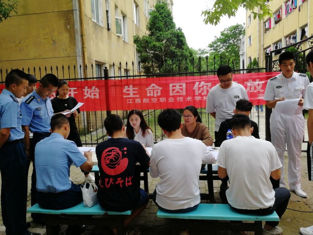 1526299800805624.jpg 2.jpg