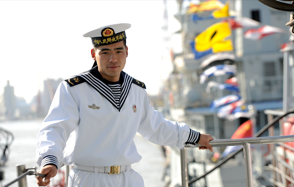 专科生大二和大学毕业去当兵,有4大区别,学生和父母须知