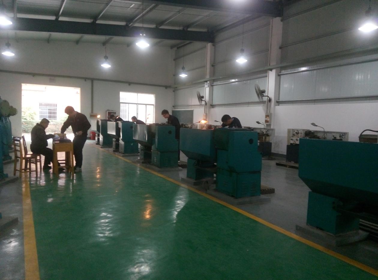 1488853919323091.jpg rr.jpg