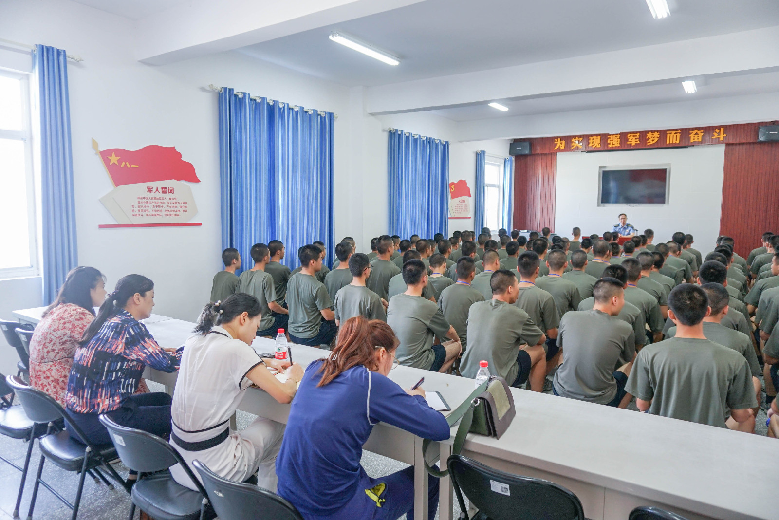 1562911326874661.jpg DSC05779.JPG