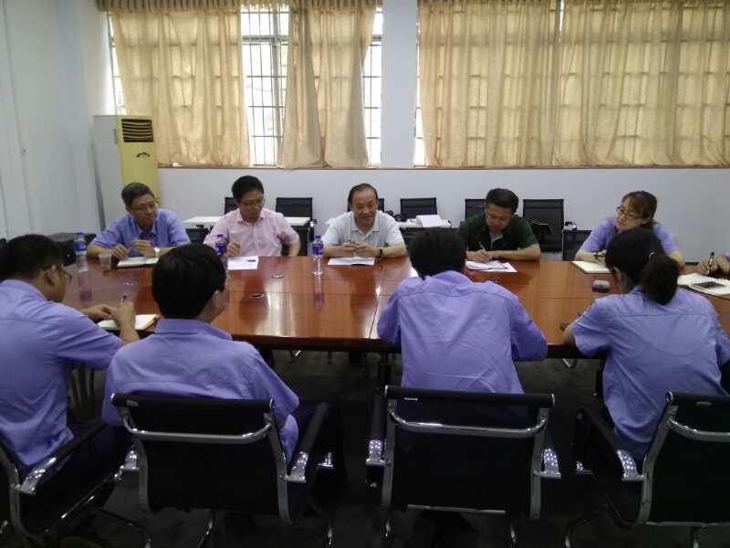 1505222239947040.jpg 省人社厅刘滇鸣来基地考察6.jpg