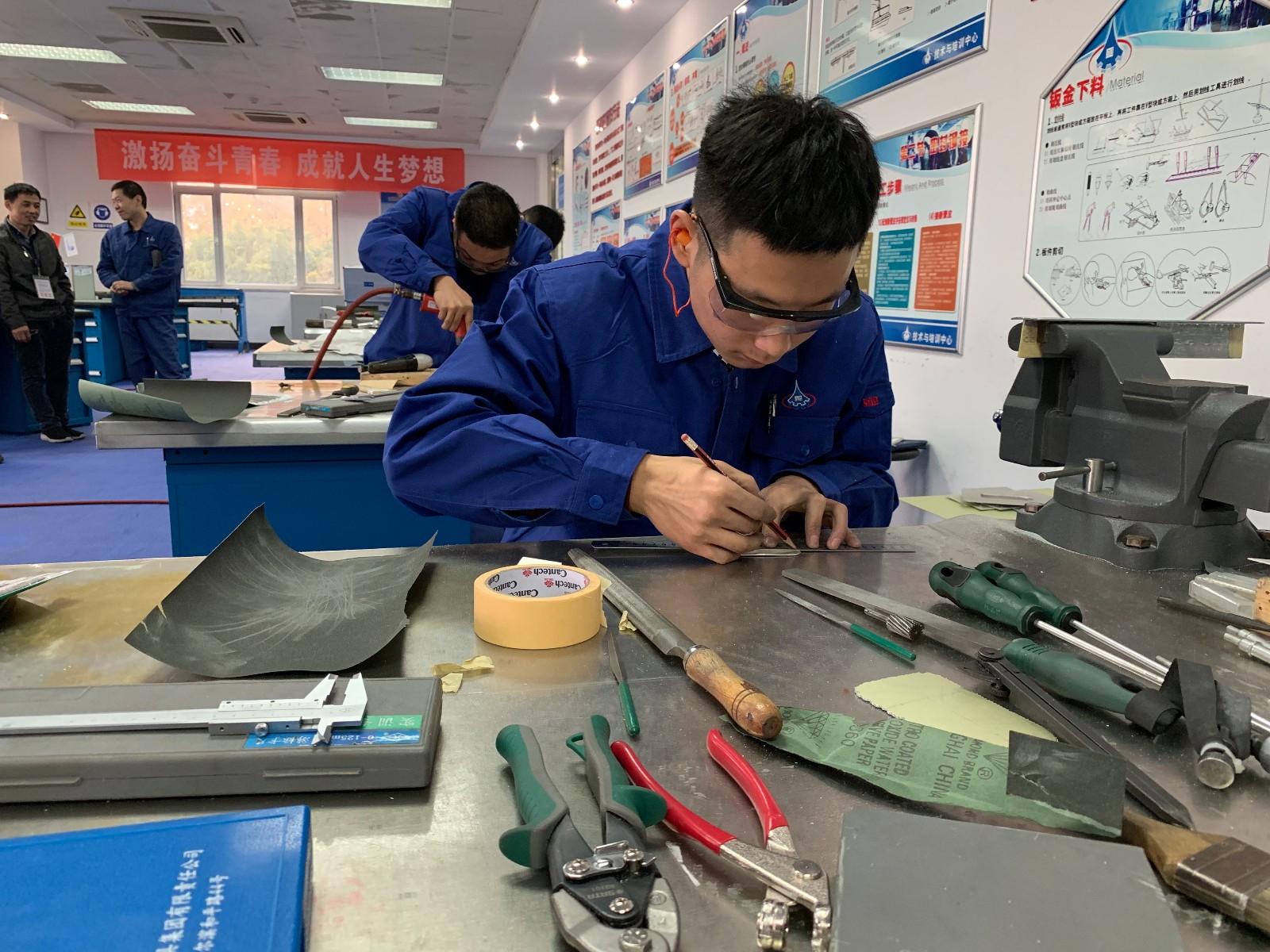 1543221552686030.jpg 微信图片_20181126163410.jpg