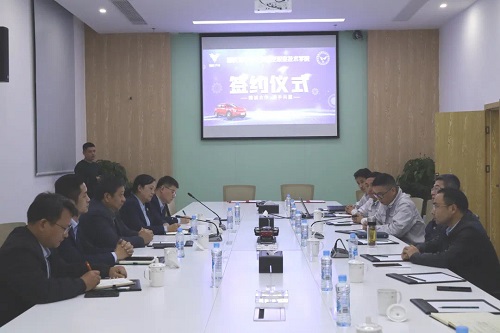 1635902322830305.jpg 合众4.JPG