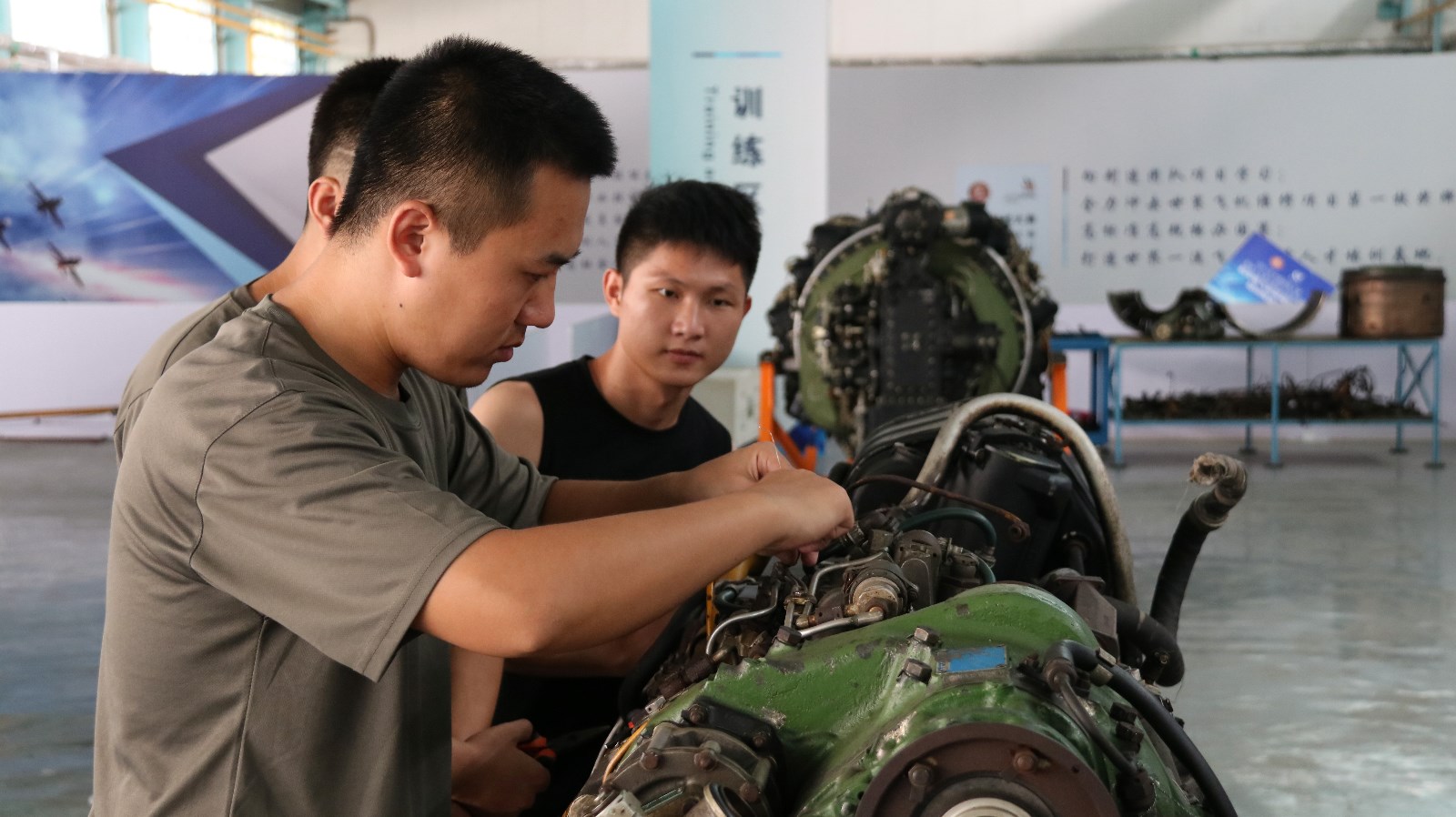 1545354533857097.jpg 2.jpg