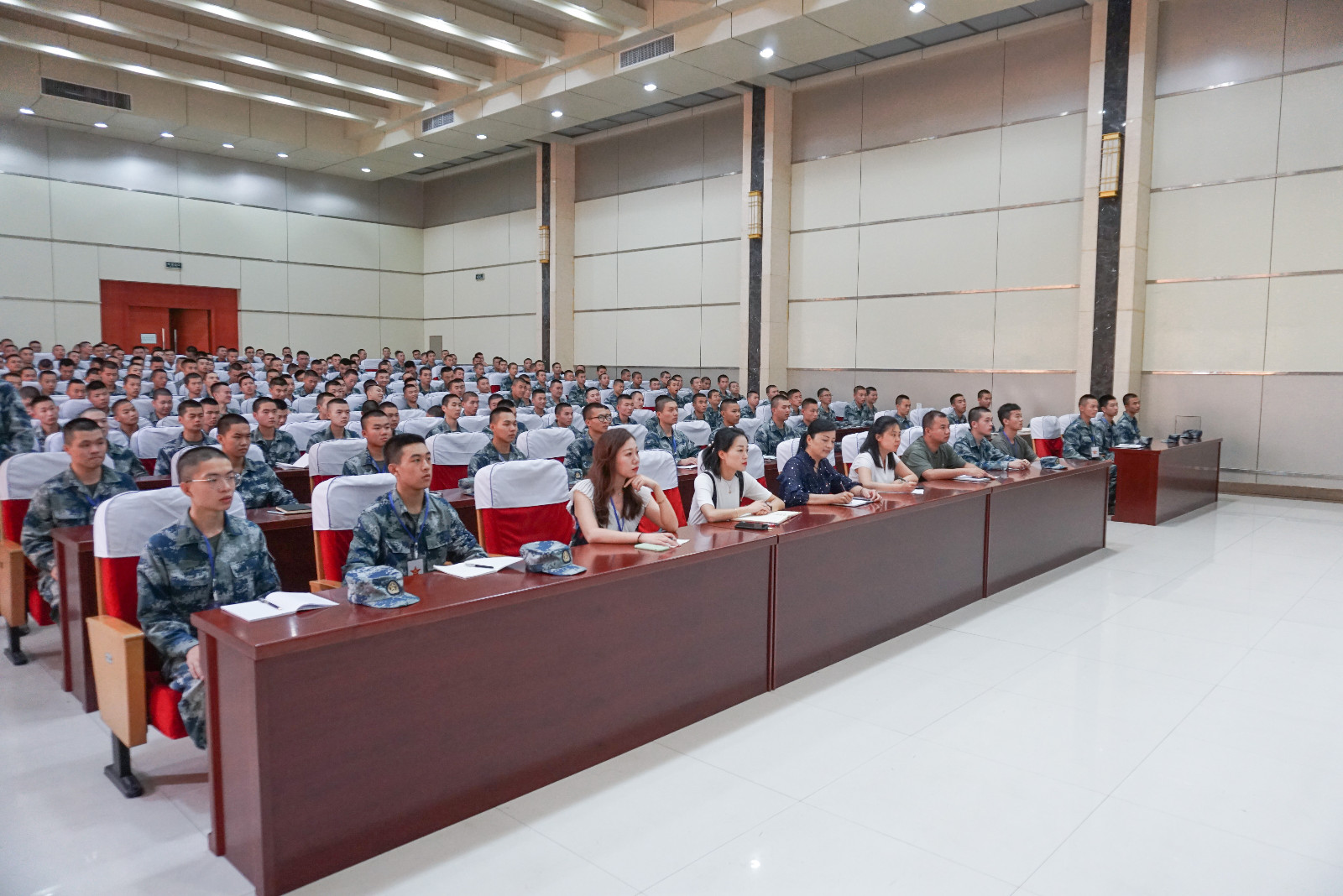 1562687296306796.jpg DSC04881.JPG