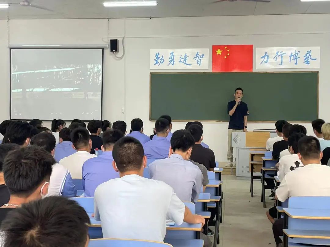 1663728494530537.jpg 1663728494530537.jpg