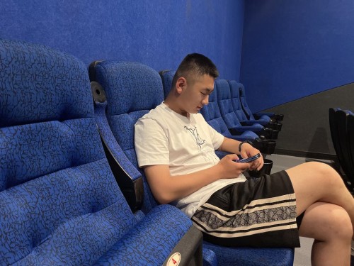 1672298961130177.jpeg 生活照2.jpeg