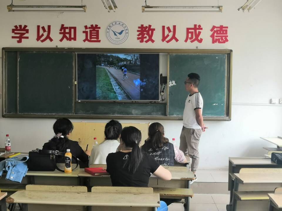 1555571656900319.jpg